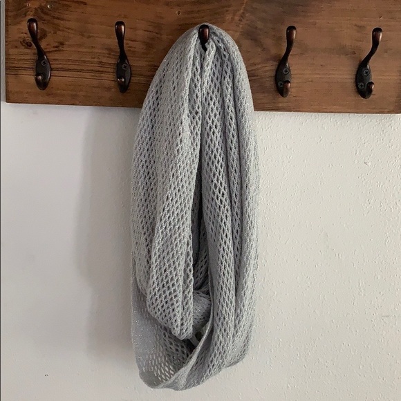 Infinity Scarves - Picture 2 of 7